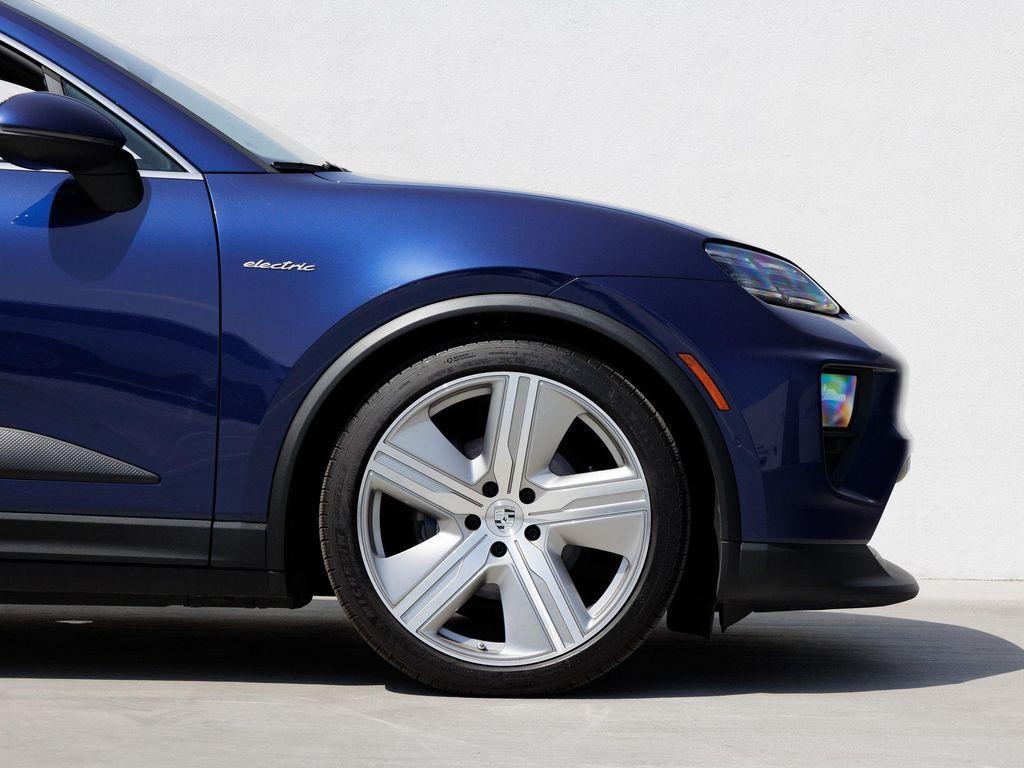 used 2024 Porsche Macan car, priced at $79,495