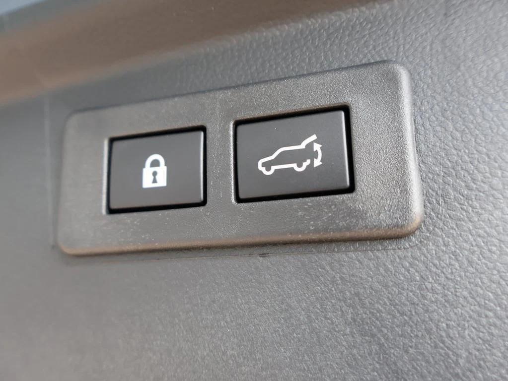 new 2025 Subaru Outback car, priced at $42,816