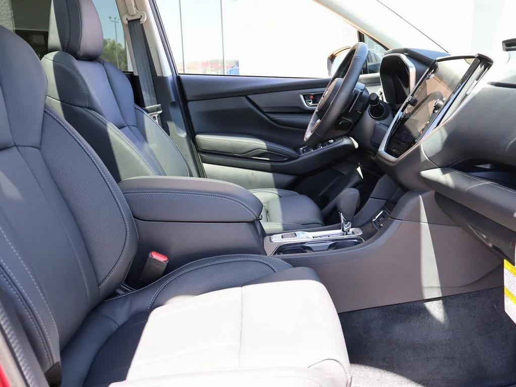 new 2025 Subaru Ascent car, priced at $46,372