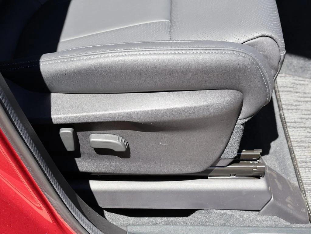 new 2025 Subaru Ascent car, priced at $46,372