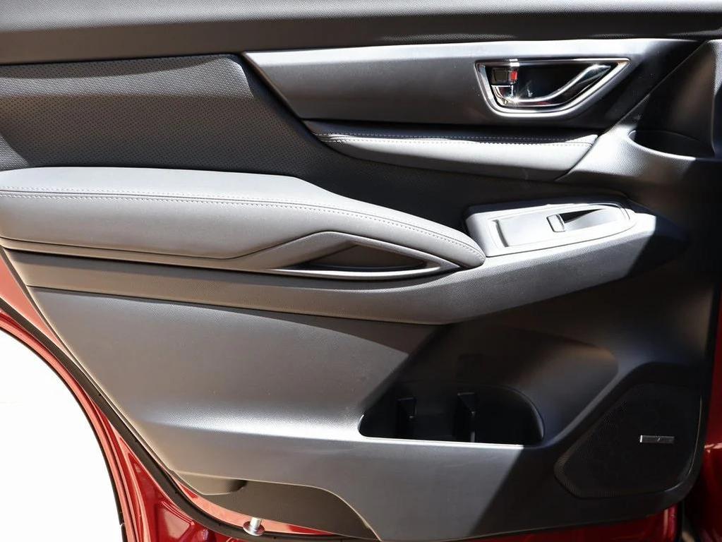 new 2025 Subaru Ascent car, priced at $46,372