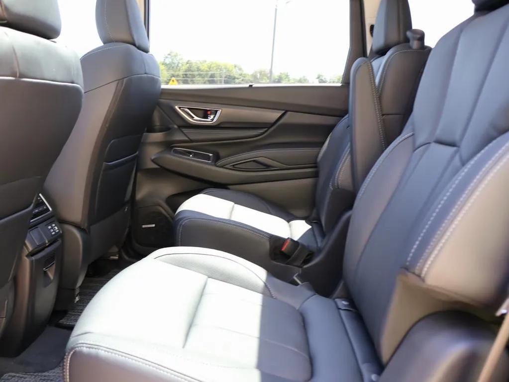new 2025 Subaru Ascent car, priced at $46,372