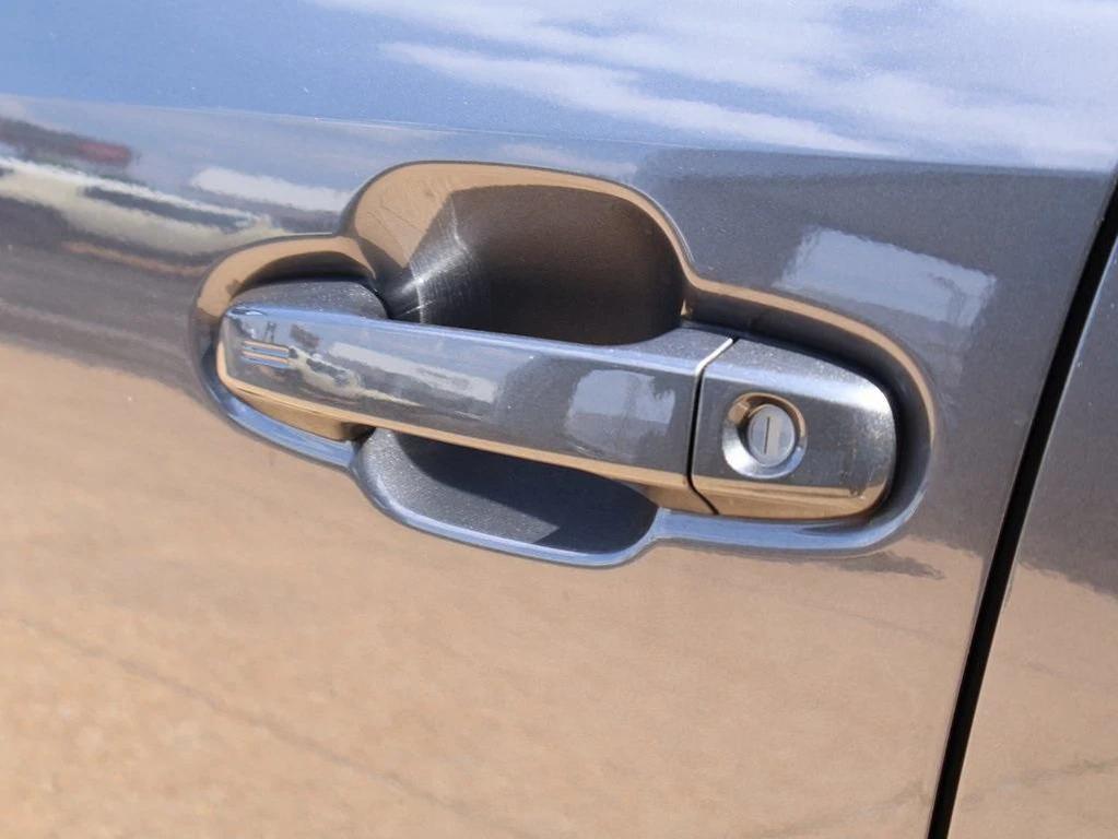 new 2025 Subaru Crosstrek car, priced at $30,850