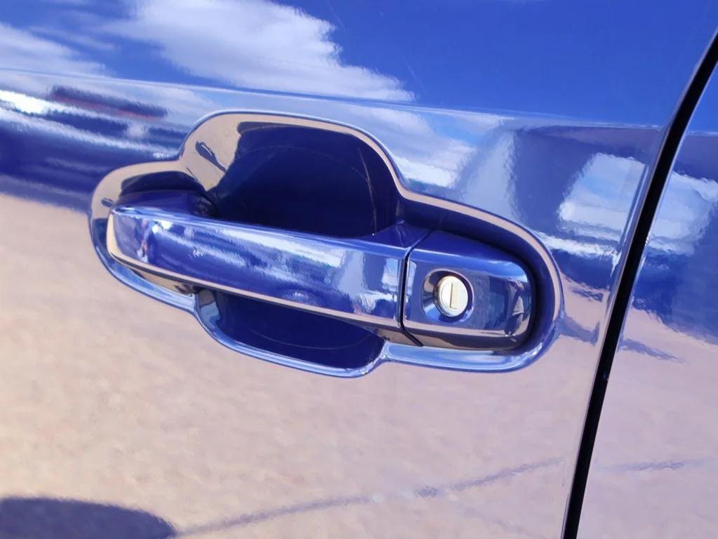 new 2025 Subaru Impreza car, priced at $25,140