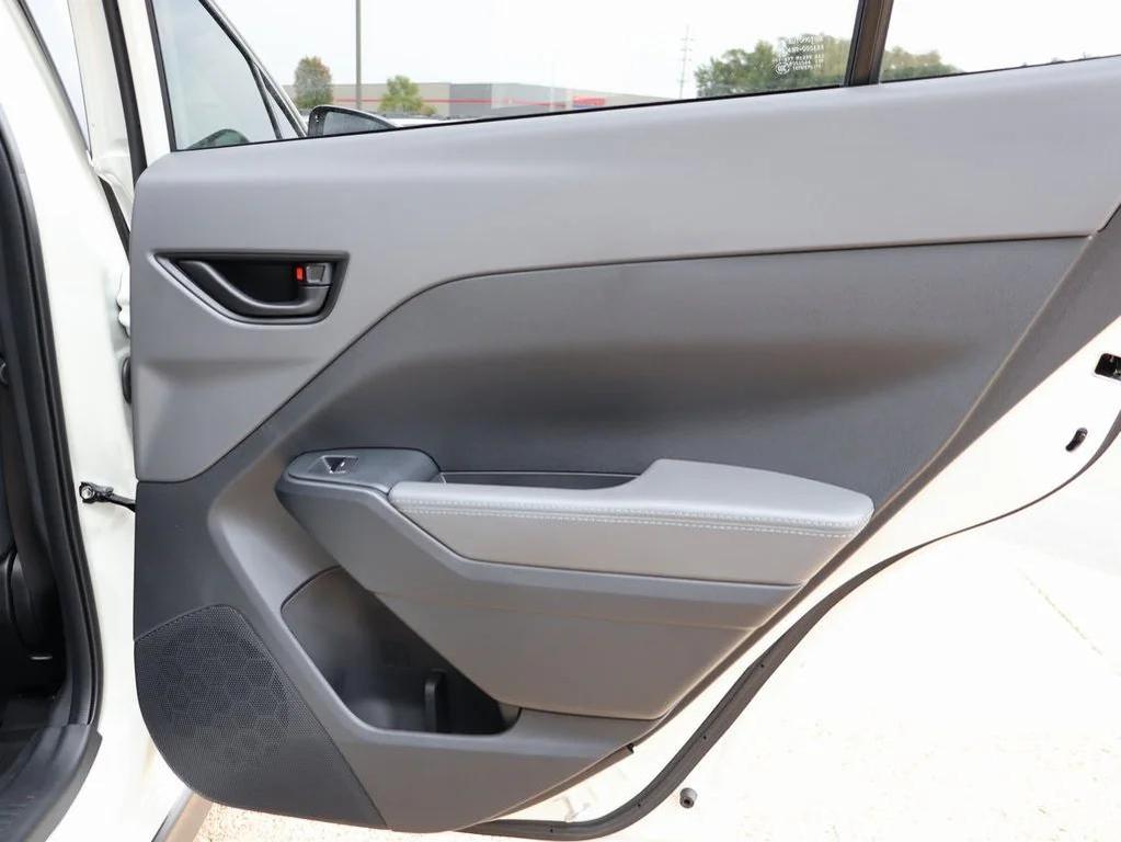 new 2025 Subaru Crosstrek car, priced at $28,539