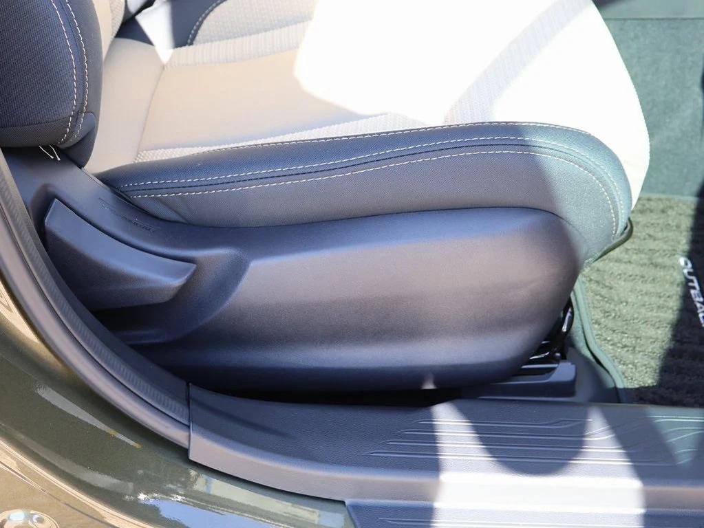 new 2025 Subaru Outback car, priced at $33,065