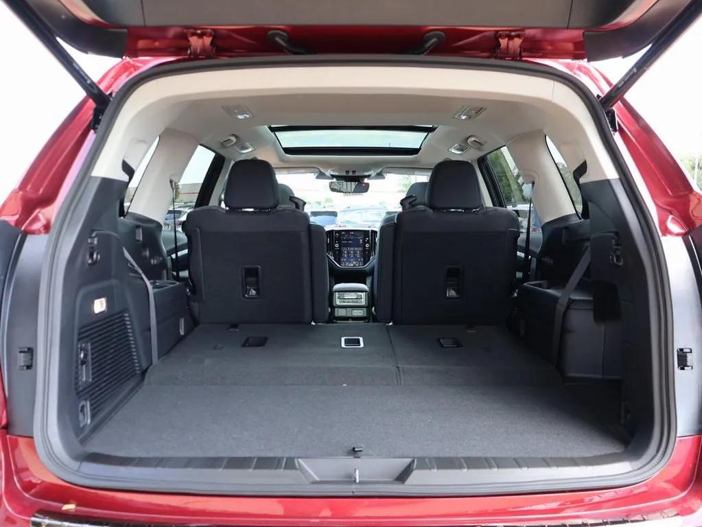 new 2025 Subaru Ascent car, priced at $42,219