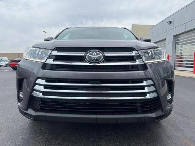 used 2019 Toyota Highlander car, priced at $23,750