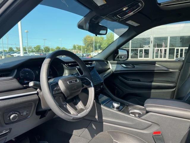 used 2024 Jeep Grand Cherokee car, priced at $36,500