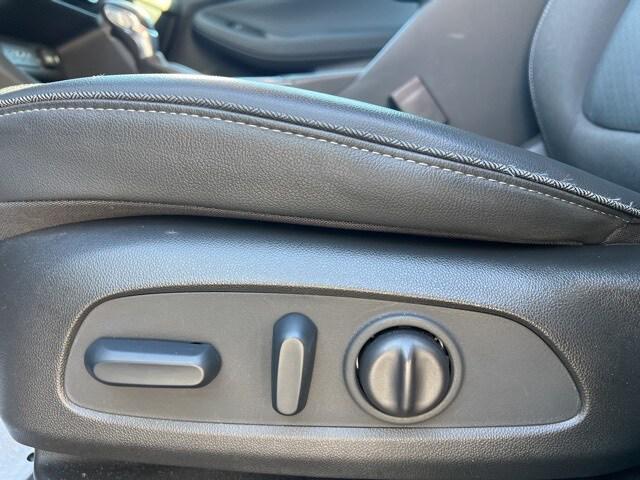 used 2023 Buick Encore GX car, priced at $22,000