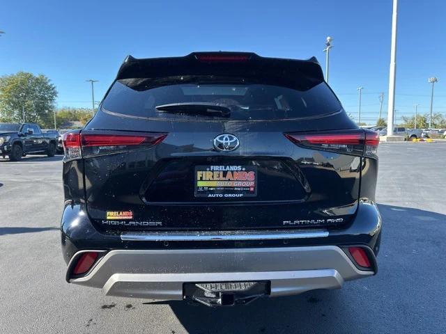 new 2025 Toyota Highlander car, priced at $54,646