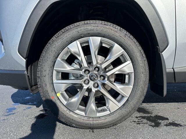 new 2025 Toyota RAV4 car, priced at $38,157