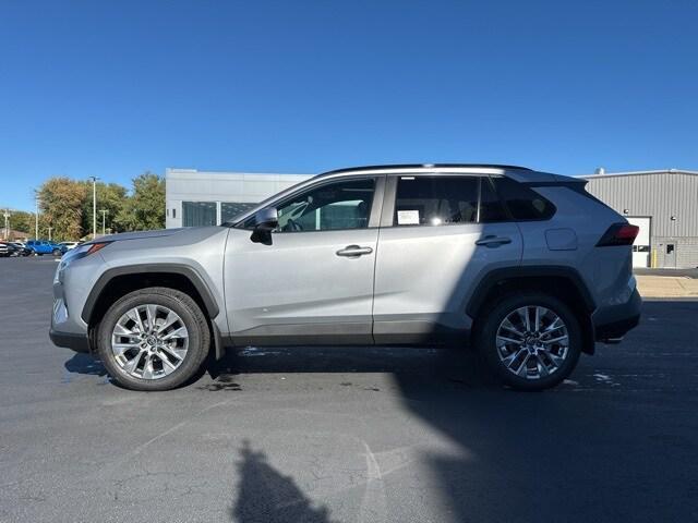 new 2025 Toyota RAV4 car, priced at $38,157