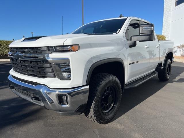 used 2024 Chevrolet Silverado 2500 car, priced at $53,392