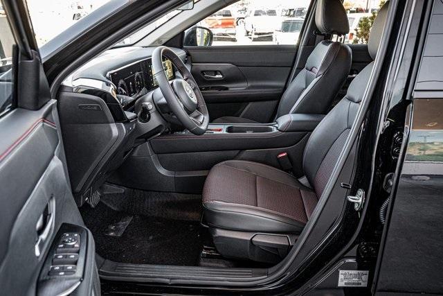 new 2025 Nissan Kicks car, priced at $29,510