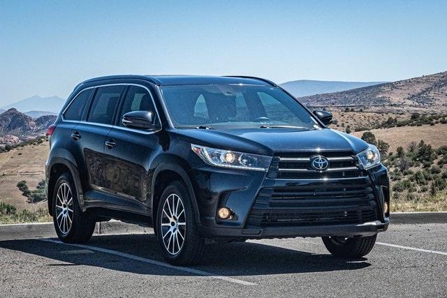 used 2018 Toyota Highlander car, priced at $27,957