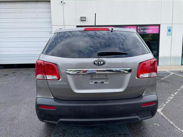 used 2011 Kia Sorento car, priced at $7,999