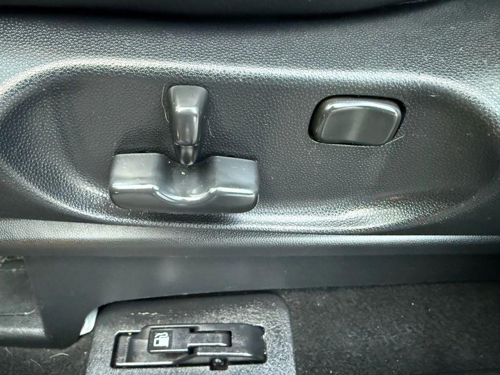 used 2013 Mazda CX-9 car, priced at $6,849