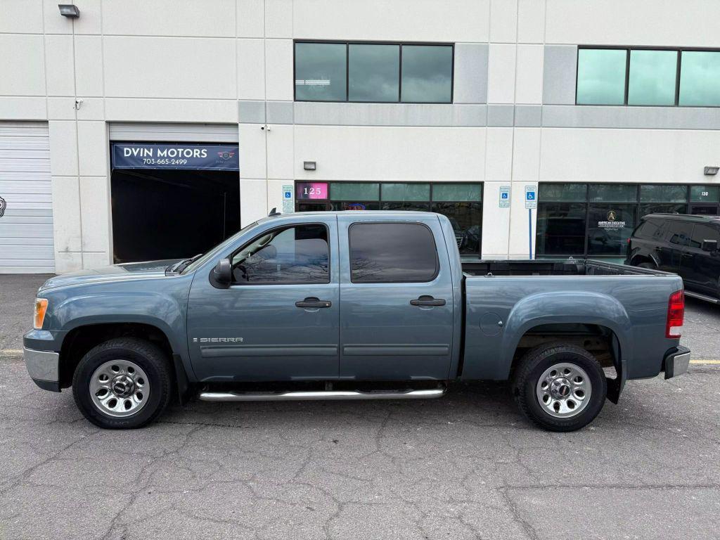 used 2007 GMC Sierra 1500 car, priced at $10,999