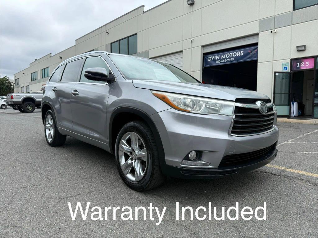 used 2015 Toyota Highlander car, priced at $17,999