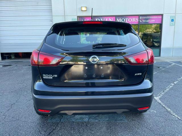 used 2017 Nissan Rogue Sport car, priced at $11,999