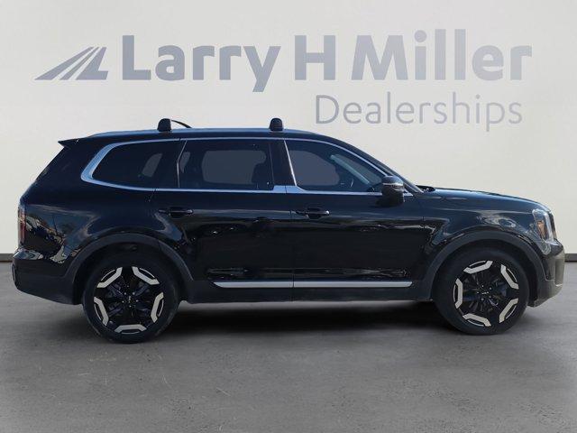 used 2023 Kia Telluride car, priced at $33,267