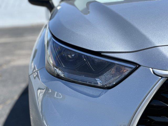 used 2021 Toyota Highlander car, priced at $27,603
