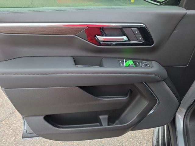 new 2026 Chevrolet Suburban car, priced at $70,538