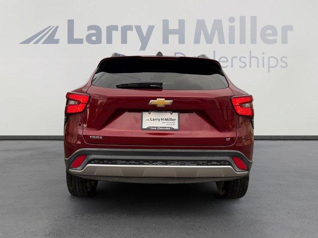 used 2025 Chevrolet Trax car, priced at $24,545