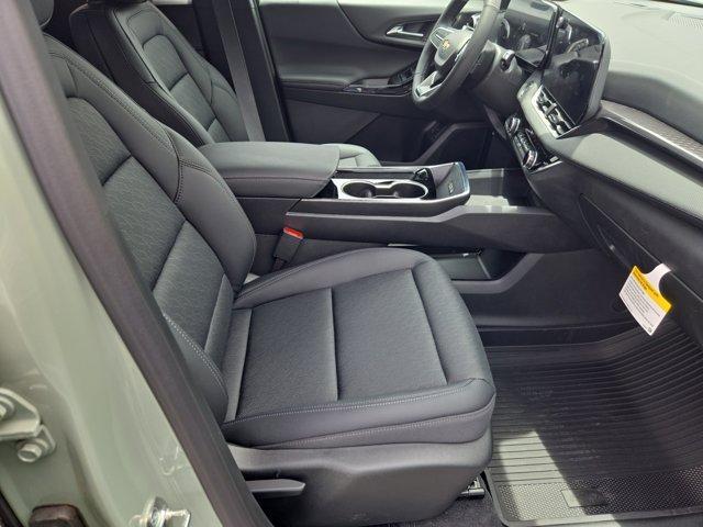 new 2025 Chevrolet Equinox car, priced at $34,029