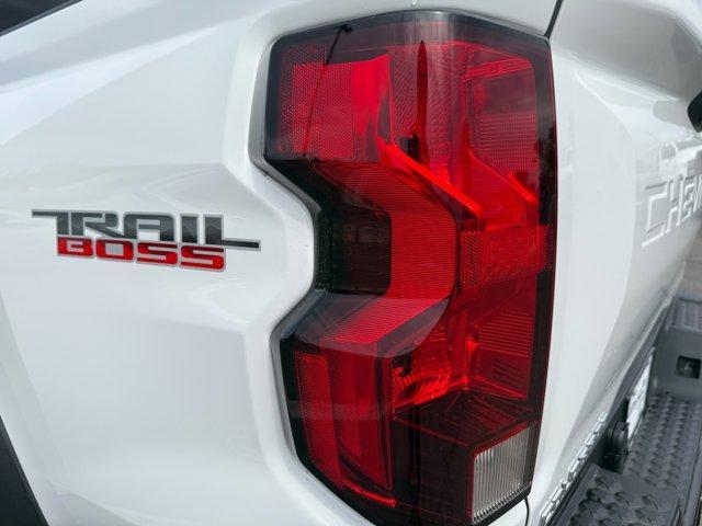 new 2026 Chevrolet Colorado car, priced at $43,233