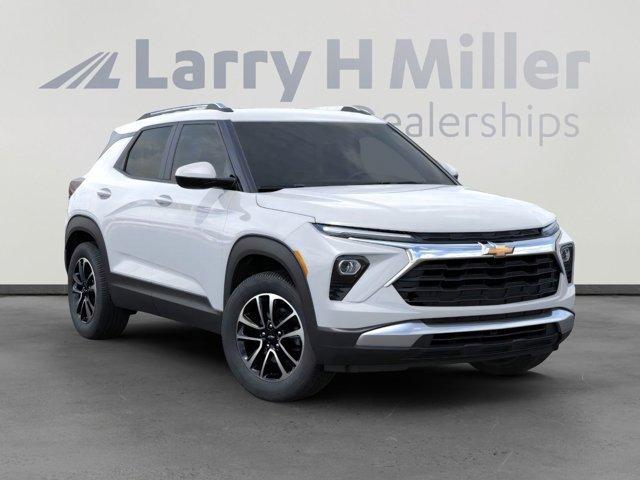 new 2025 Chevrolet TrailBlazer car, priced at $28,114