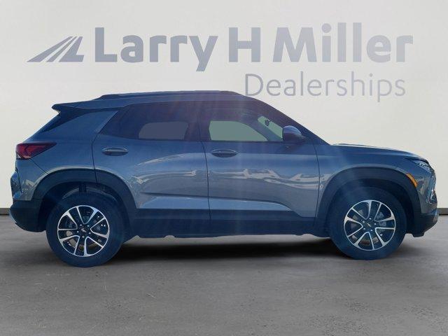 new 2025 Chevrolet TrailBlazer car, priced at $28,114