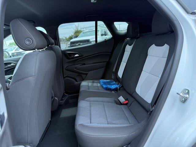 new 2025 Chevrolet Trax car, priced at $25,028