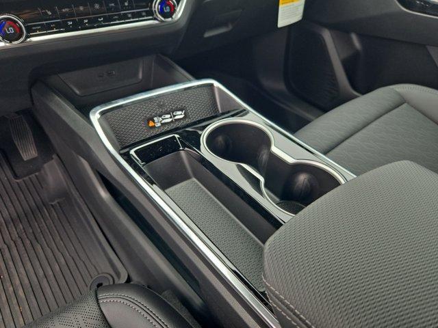 new 2025 Chevrolet Equinox car, priced at $34,029