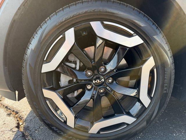 used 2024 Kia Telluride car, priced at $40,593