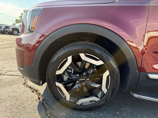 used 2024 Kia Telluride car, priced at $40,593