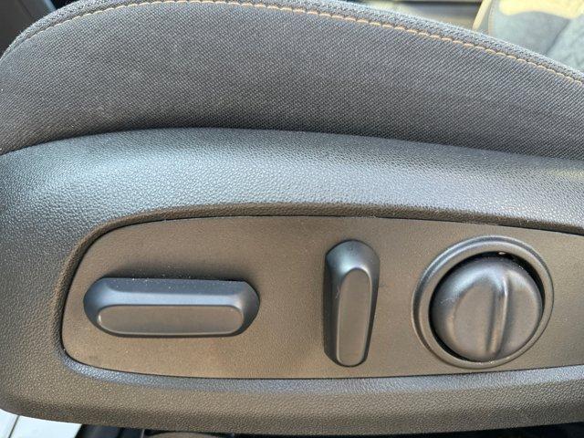 used 2023 Chevrolet Equinox car, priced at $23,200