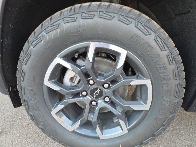 new 2026 Chevrolet Equinox car, priced at $37,338