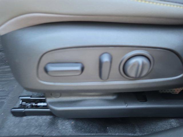 new 2025 Chevrolet Trax car, priced at $26,049