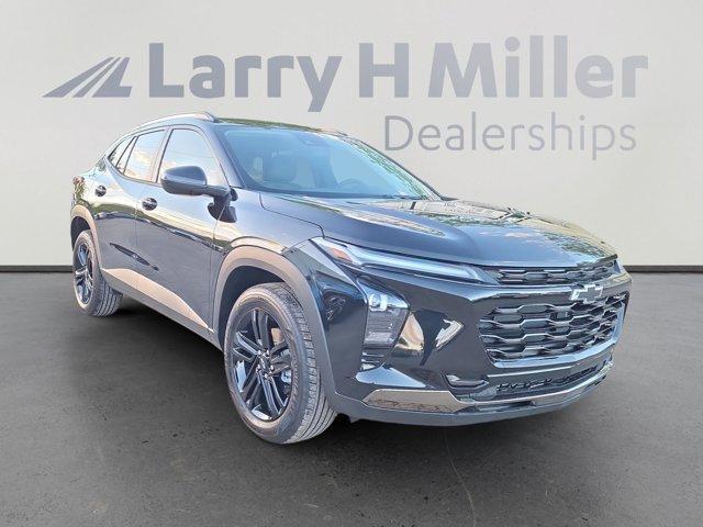 new 2025 Chevrolet Trax car, priced at $26,049