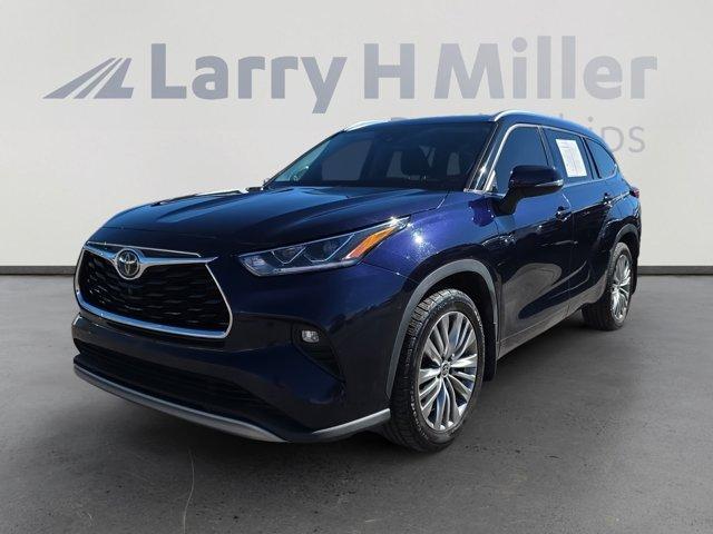 used 2020 Toyota Highlander car, priced at $35,500
