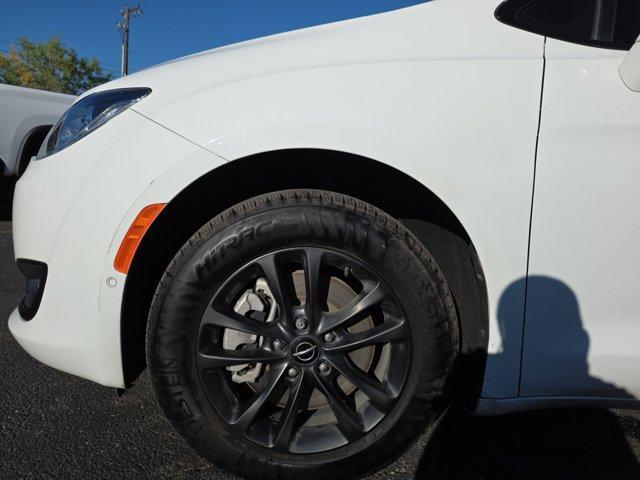 used 2020 Chrysler Pacifica car, priced at $28,243