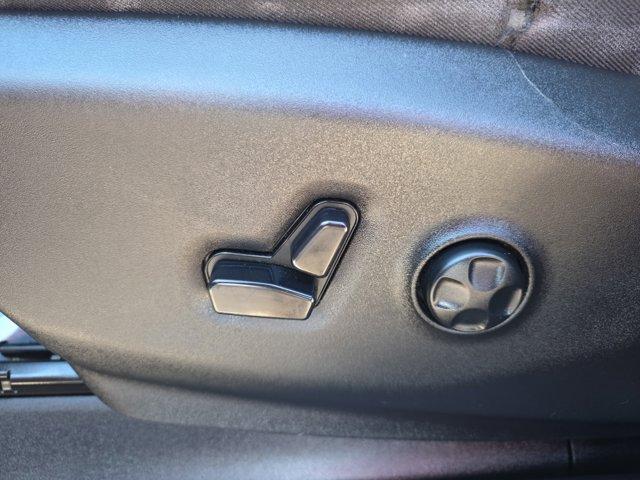 used 2020 Chrysler Pacifica car, priced at $28,243