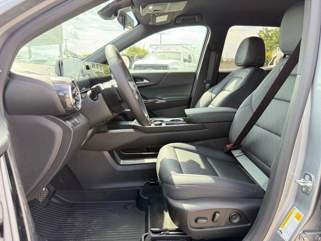 new 2026 Chevrolet Equinox car, priced at $35,653