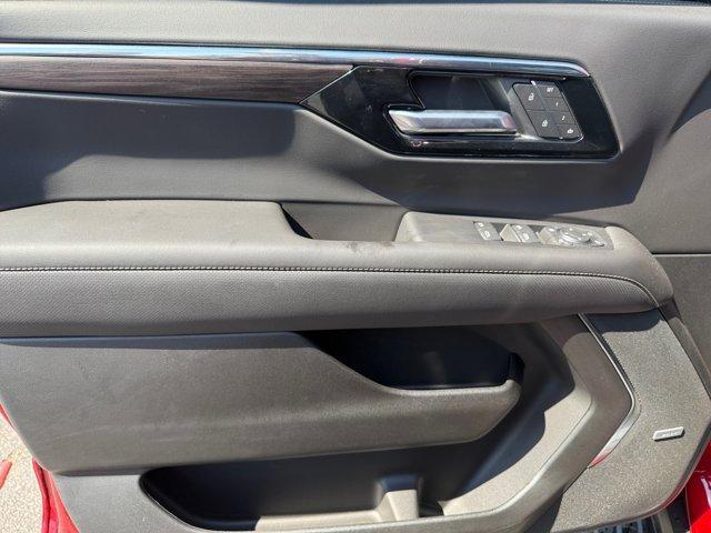 new 2025 Chevrolet Suburban car, priced at $81,342