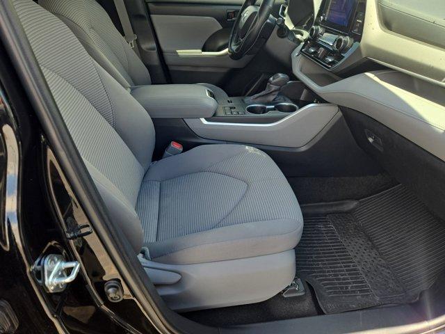 used 2023 Toyota Highlander car, priced at $37,607
