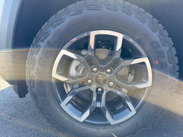 new 2026 Chevrolet Equinox car, priced at $37,838