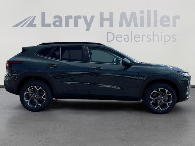 new 2025 Chevrolet Trax car, priced at $26,230