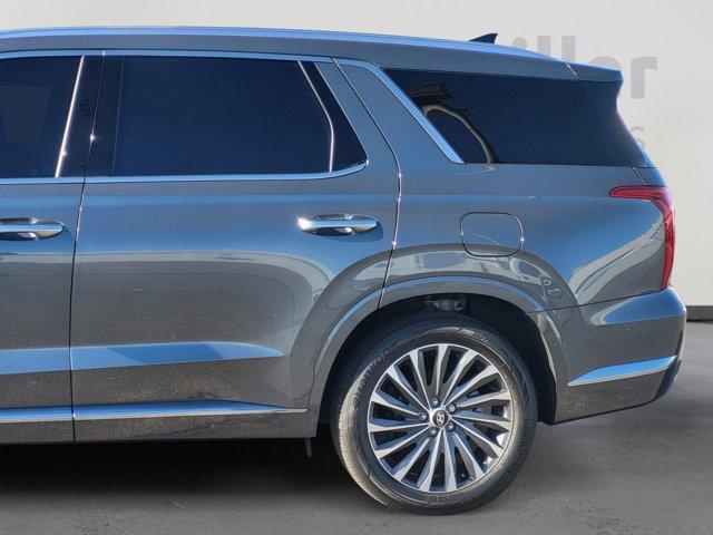 used 2024 Hyundai Palisade car, priced at $45,752